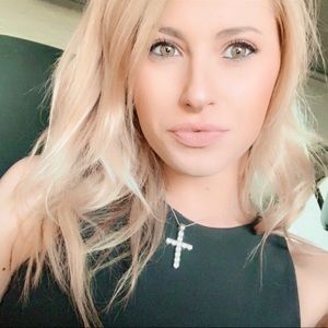 Meet your Posher, Kady